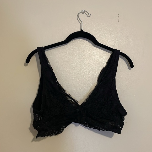 Aerie | Elegant Black Lace Bralette - Picture 4 of 4